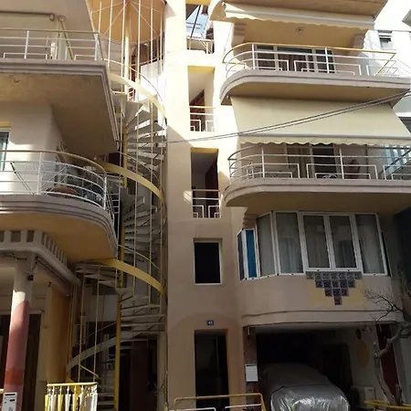 Apartman Nefeli β'οροφος