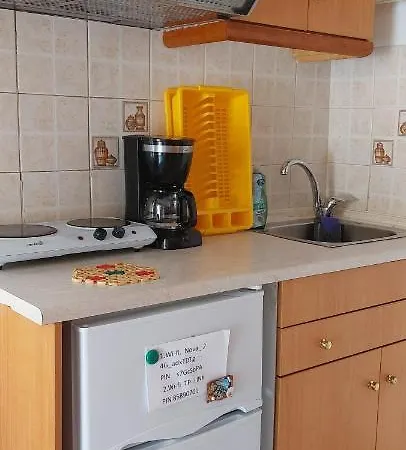 Nefeli β'οροφος