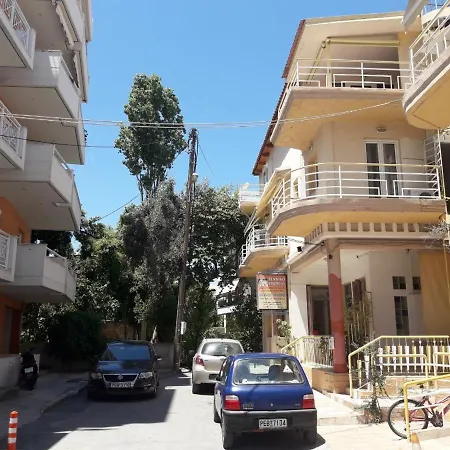 Nefeli β'οροφος Rethymno (Crete)