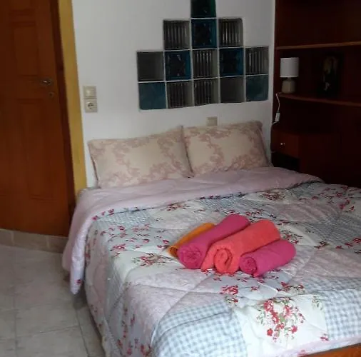 Nefeli β'οροφος Ретимно (Крит)